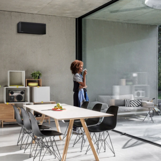 Инверторен климатик DAIKIN FTXA50CB / RXA50B8 STYLISH A++